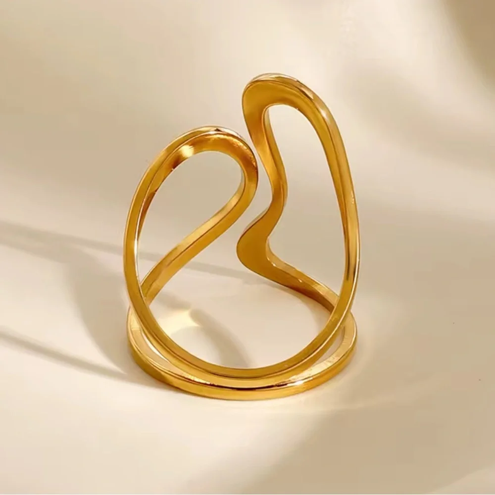 Abstract Gold Open Ring – Elegant Minimal Jewelry